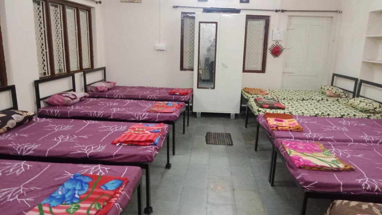 Shivanjali Bhakt Niwas Ujjain Εξωτερικό φωτογραφία